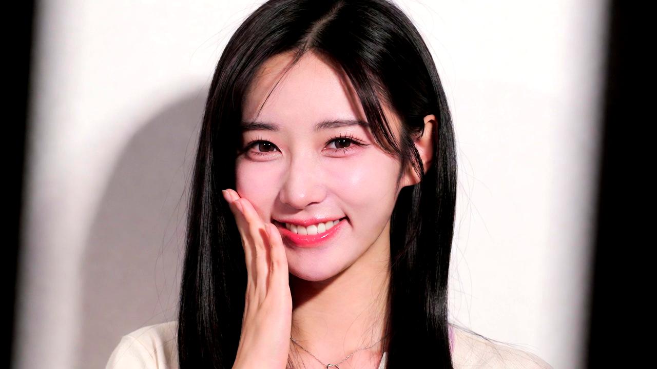 目元の皮膚の薄さと構造を示す図