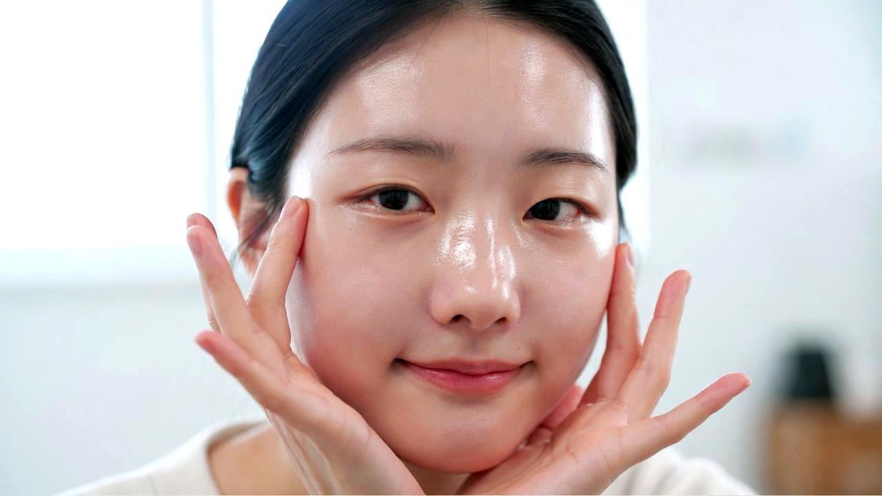 間違ったスキンケアで乾燥してしまう肌のイメージ