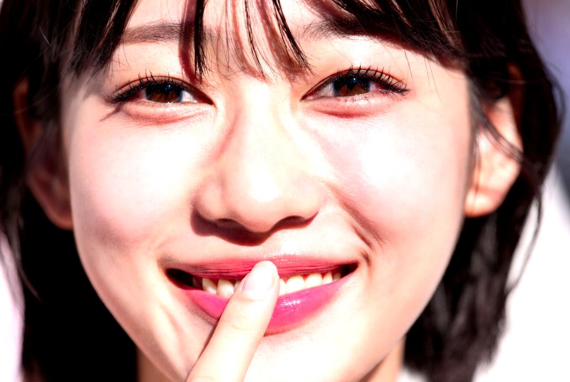 毛穴レス肌を作るために避けるべきNG習慣の紹介