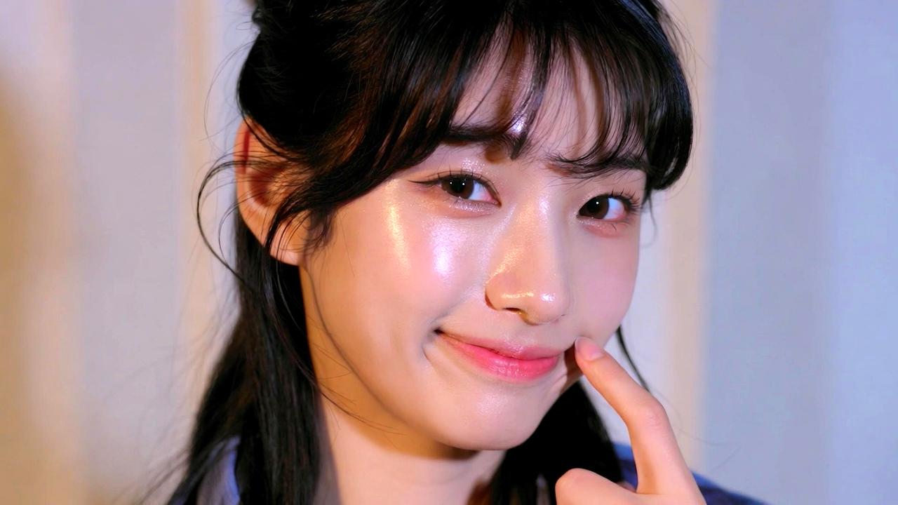 透明感を引き出すトーンアップ下地選びとベースメイク術