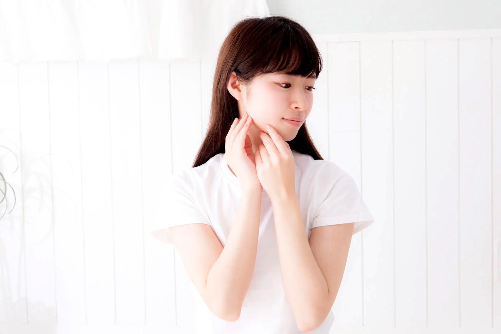 オールインワンや導入美容液など時短保湿に役立つスキンケアアイテム紹介イメージ