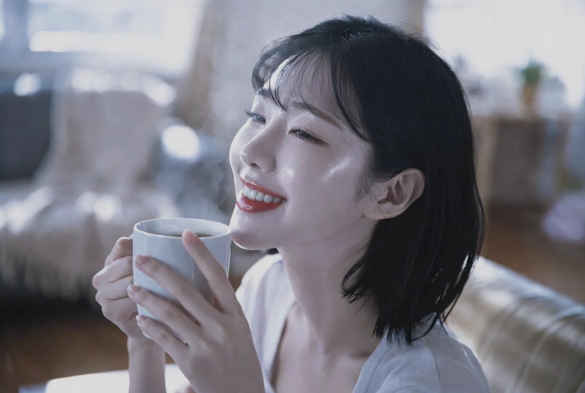 腸活ドリンクや美容サプリを選ぶインナーケア比較シーン