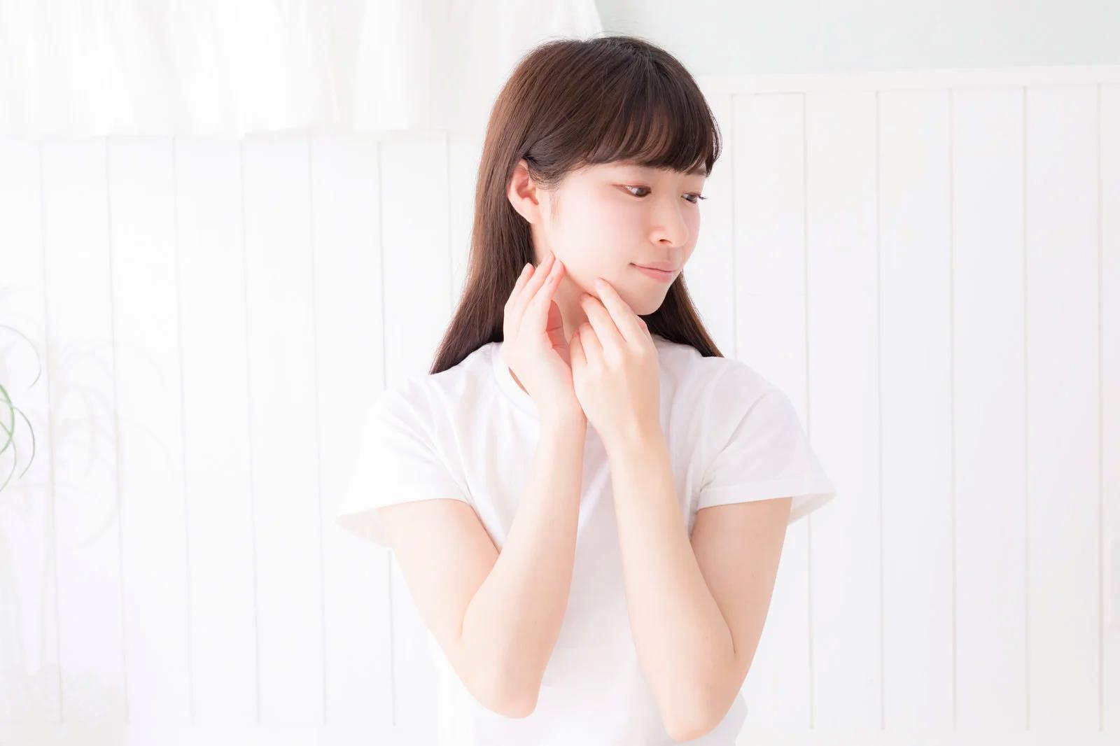お風呂上がりすぐに手を保湿するケア習慣