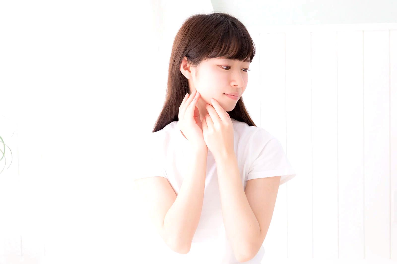 しっとりと潤いに満ちた乾燥肌が整っていくイメージ